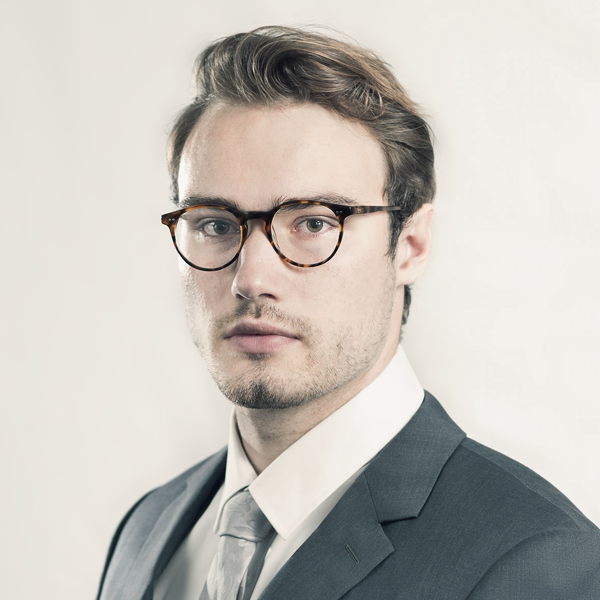 Dr. Leon Witt